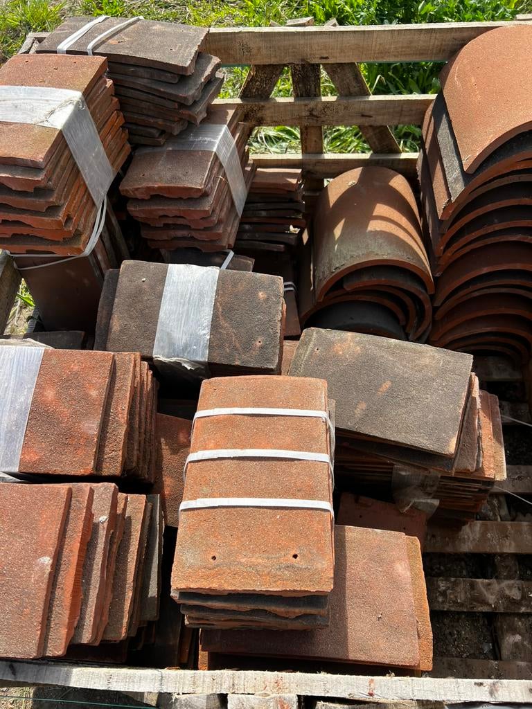 Bourgondische tegelpannen 400 stuks, Doe-het-zelf en Bouw, Ophalen, Zo goed als nieuw, Rood