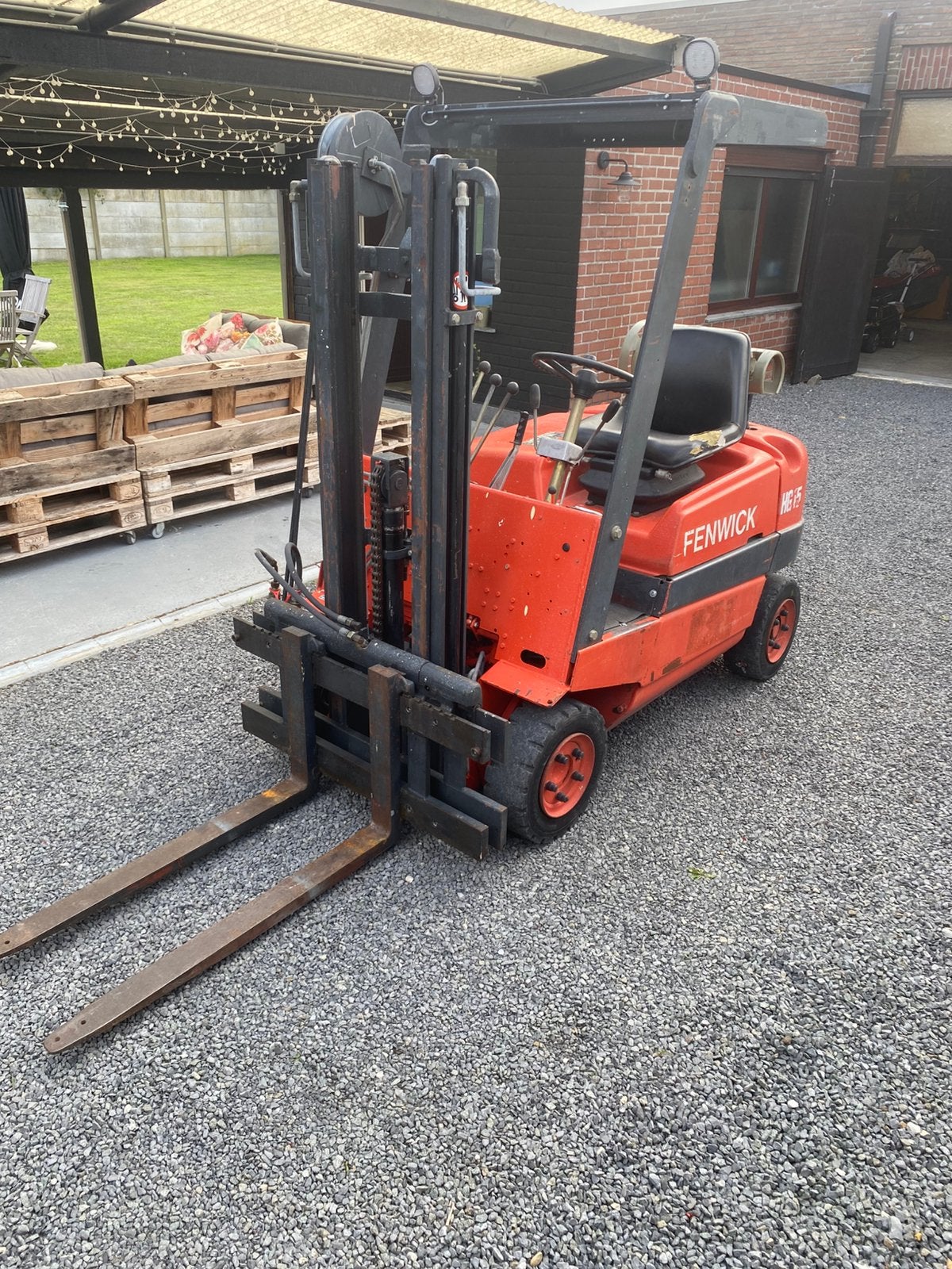 Linde 1,5T, 1000 à 2000 kg, Enlèvement, LPG, Chariot élévateur