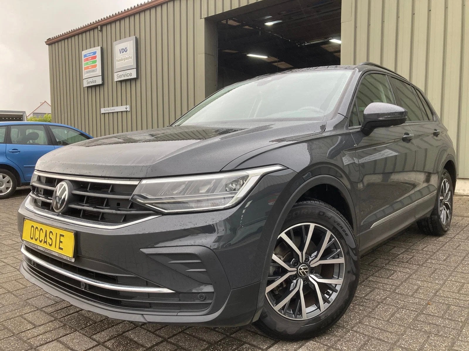 Volkswagen Tiguan Tiguan 1.5TSI 150pk -AUTOMAAT -GPS -Airco, Autos, Volkswagen, Argent ou Gris, Achat, Entreprise, Carnet d'entretien