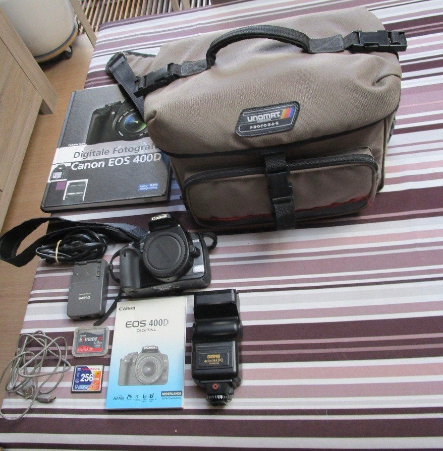 Canon EOS 400D plus allerlei, Audio, Tv en Foto, Fotocamera's Digitaal, Spiegelreflex, Canon, Ophalen, Ingebouwde flitser