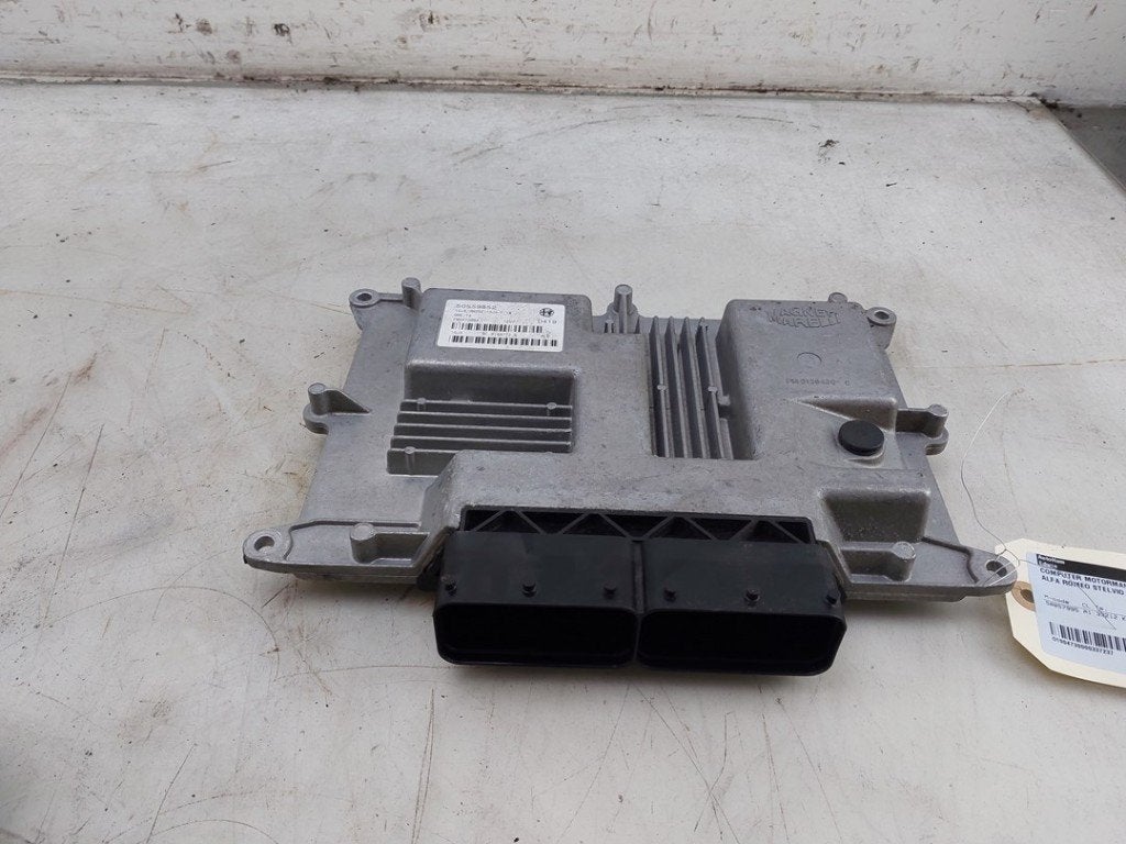 CALCULATEUR MOTEUR ECU Stelvio (949) (|50559852|), Stellantis Europe S.p.A, IPC D1-09 Bahnhofsplatz
65423  Rüsselsheim am Main, DE