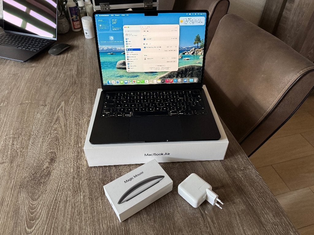 MacBook Air M2 2022, 13,6", 256Gb, 8GB, 8CPU/GPU, 256 GB, Qwerty, 8 GB, 13 inch
