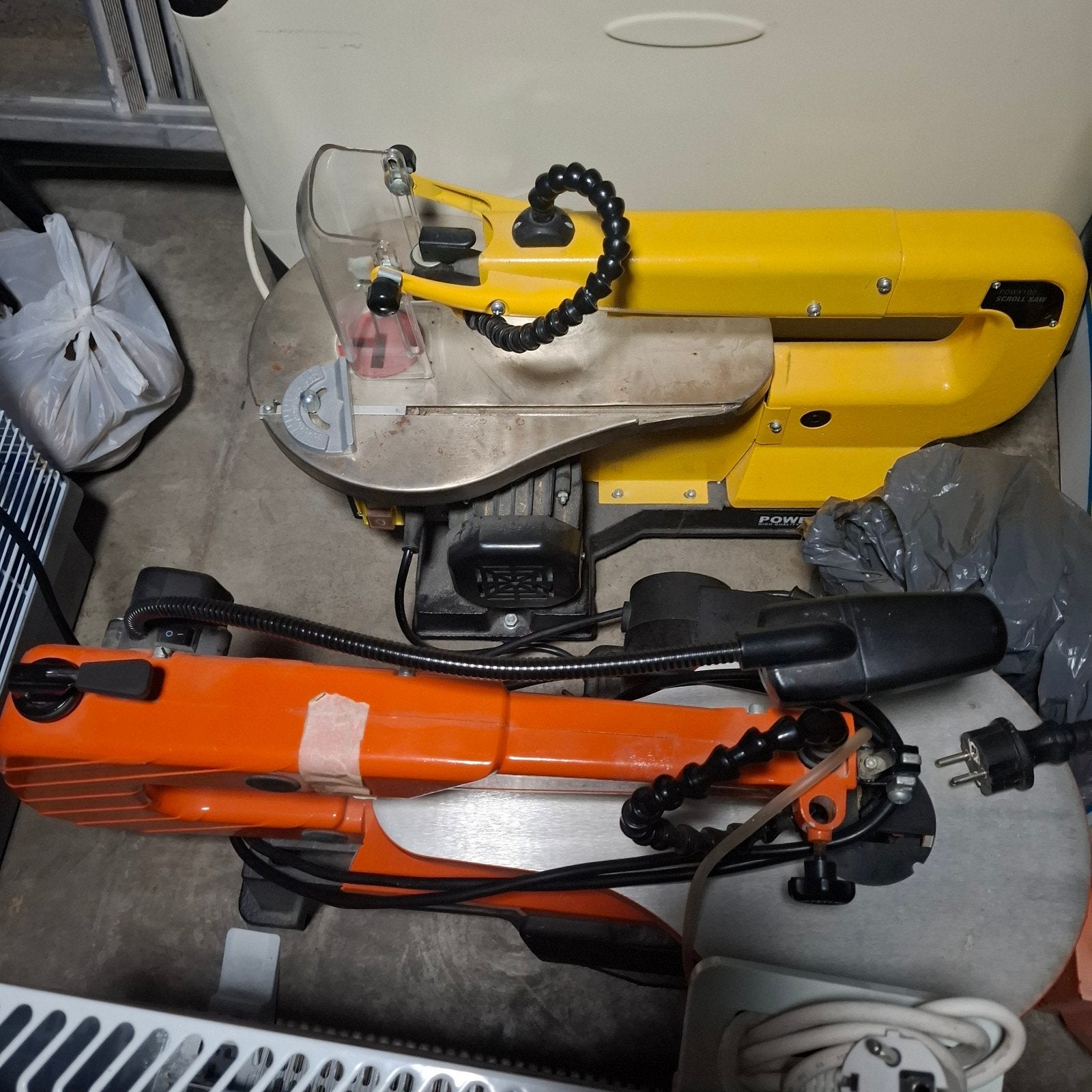 Outils, Ophalen
