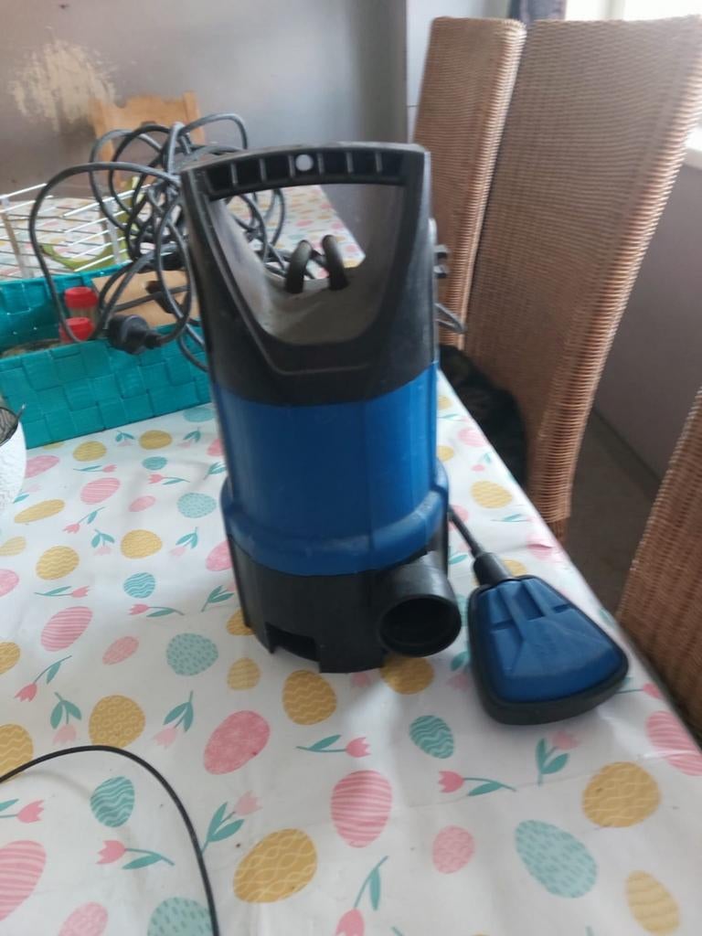 Dompelpomp voor diepte 5m, Tuin en Terras, Ophalen