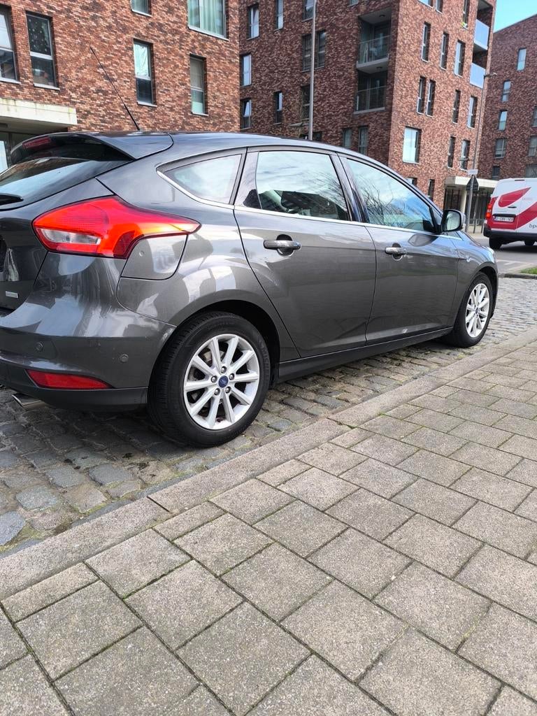 FORD FOCUS TİTANİUM 1.5 BENZİNE, Auto's, Stof, 1498 cc, Euro 6, 4 cilinders