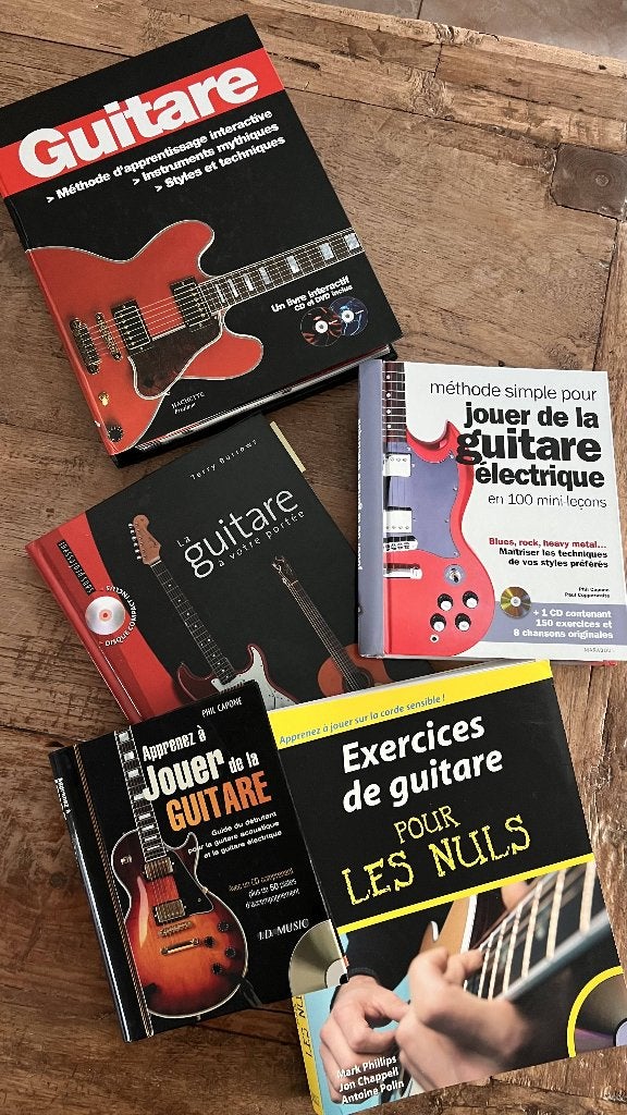 Lot de cinq livres guitare, Musique & Instruments, Instruments à corde | Guitares | Acoustiques, Enlèvement, Comme neuf, Guitare classique ou espagnole