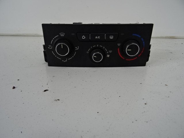 PANNEAU DE COMMANDE CLIMATISATION 207 CC (WB) (N1082250), Utilisé, Peugeot