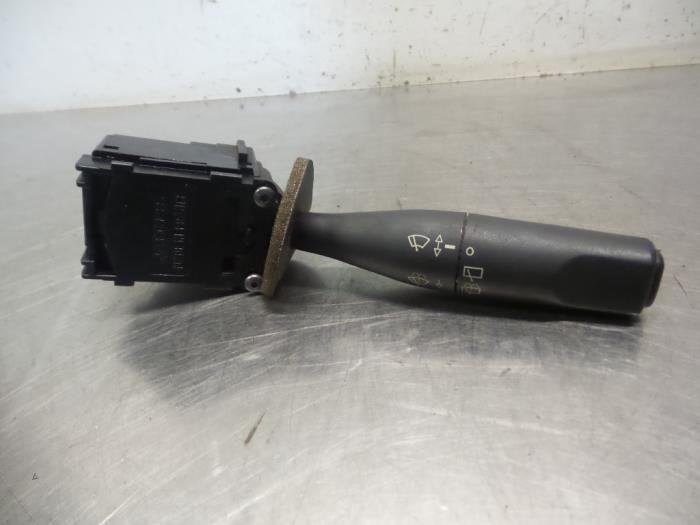 Commutateur essuie-glace d'un Peugeot 206, -, 3 mois de garantie, Utilisé, -