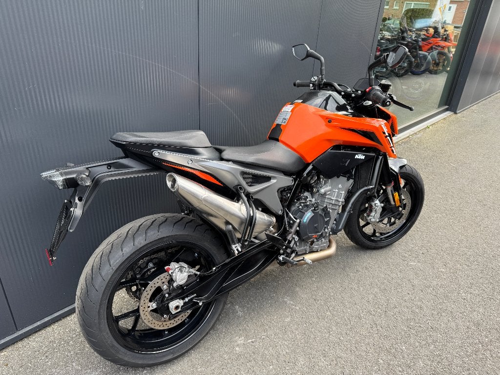 KTM - 790 Duke, Motoren, 2 cilinders, 790 cc, Occasion, Bedrijf