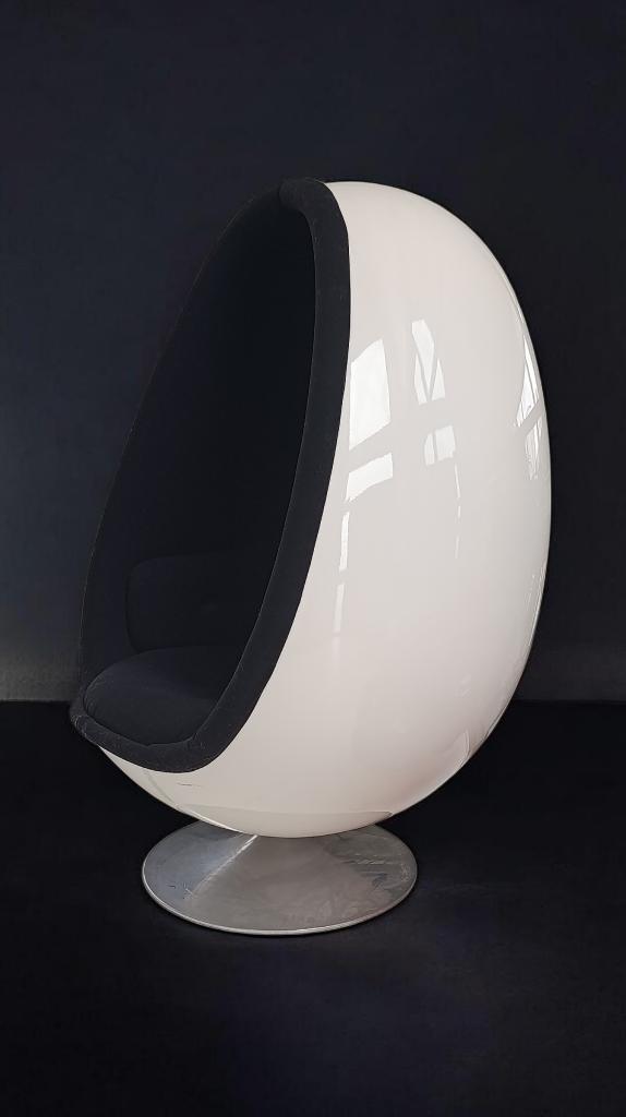 Ovalia Egg Chair Henrik Thor Larsen 1968 space age pop art, Enlèvement ou Envoi