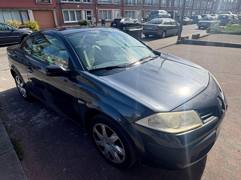 Renault megane 96dkm/ benzine / cabrio / 2007/ lez zone free, Auto's, Renault, Particulier, Mégane, Boordcomputer, Benzine, Euro 4