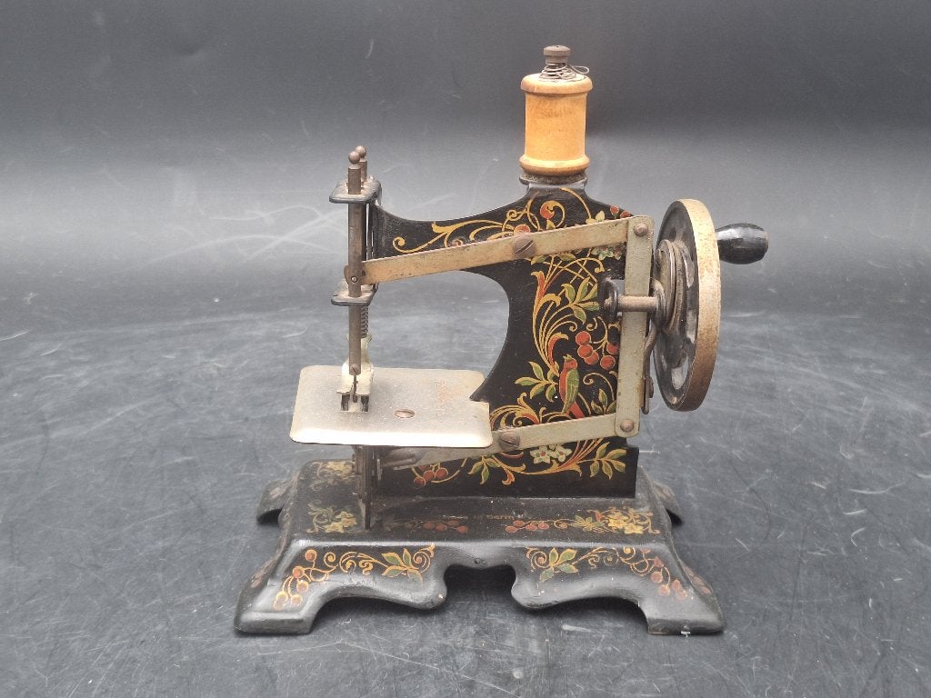 oude speelgoed naaimachine, begin 1900, Antiek en Kunst, Ophalen of Verzenden