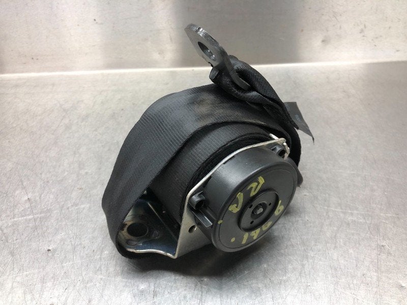 CEINTURE DE SECURITE ARRIERE DROITE Mitsubishi Colt CZC, Utilisé, Mitsubishi