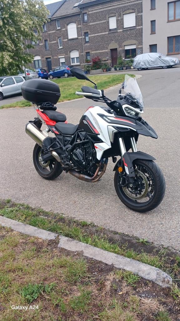Benelli trk  700cc, Permis Moto A, Plus de 35 kW, 2 cylindres, Particulier