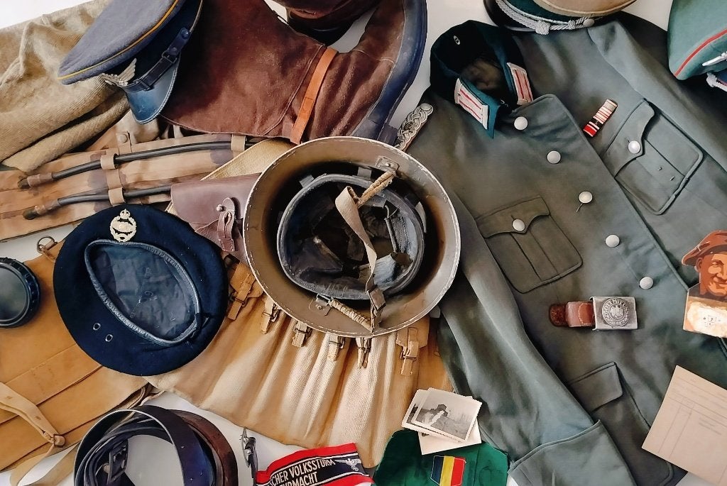 Militaria: Duits, Brits, Belgisch, US, Canadees ..., Verzamelen, Ophalen of Verzenden