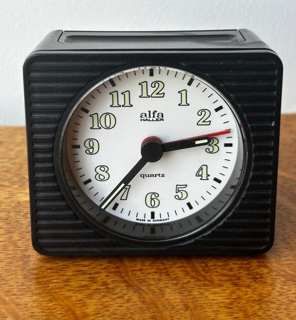 Vintage wekker Alfa Haller 1970's, Verzamelen, Verzenden, Huis en Inrichting