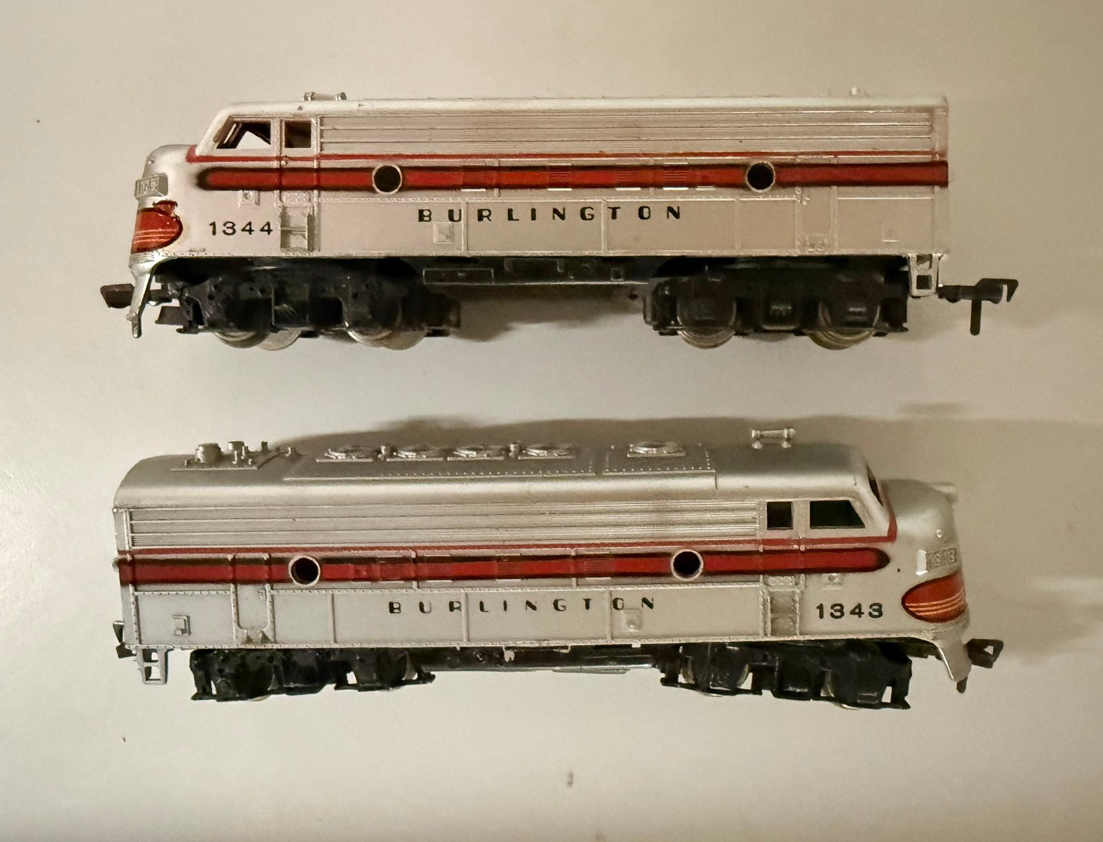 Locomotives diesel Fleischmann Burlington HO 1343 et 1344, Enlèvement ou Envoi, Utilisé, Locomotive, Fleischmann