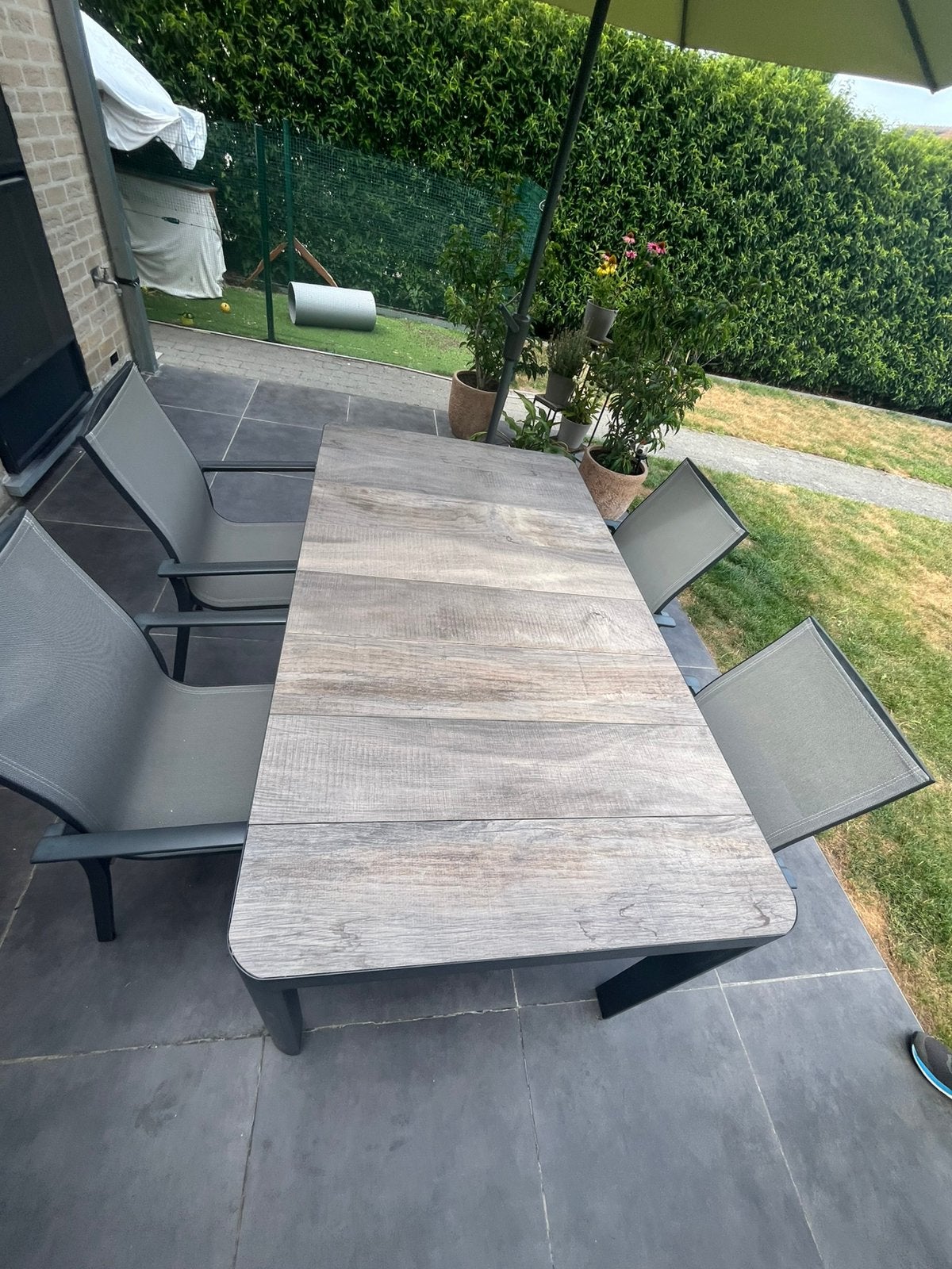 Tuintafel + 4 stoelen, Tuin en Terras, Ophalen, Zo goed als nieuw