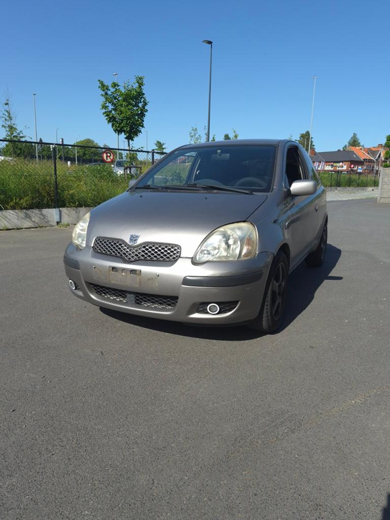 Toyota Yaris essence, Achat, Boîte manuelle, Yaris, Essence