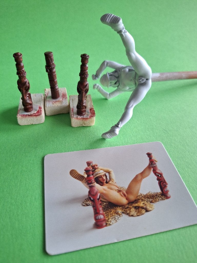 Erotische figurines Mascot models, Ophalen, Gebruikt, Groter dan 1:35, Figuur of Figuren