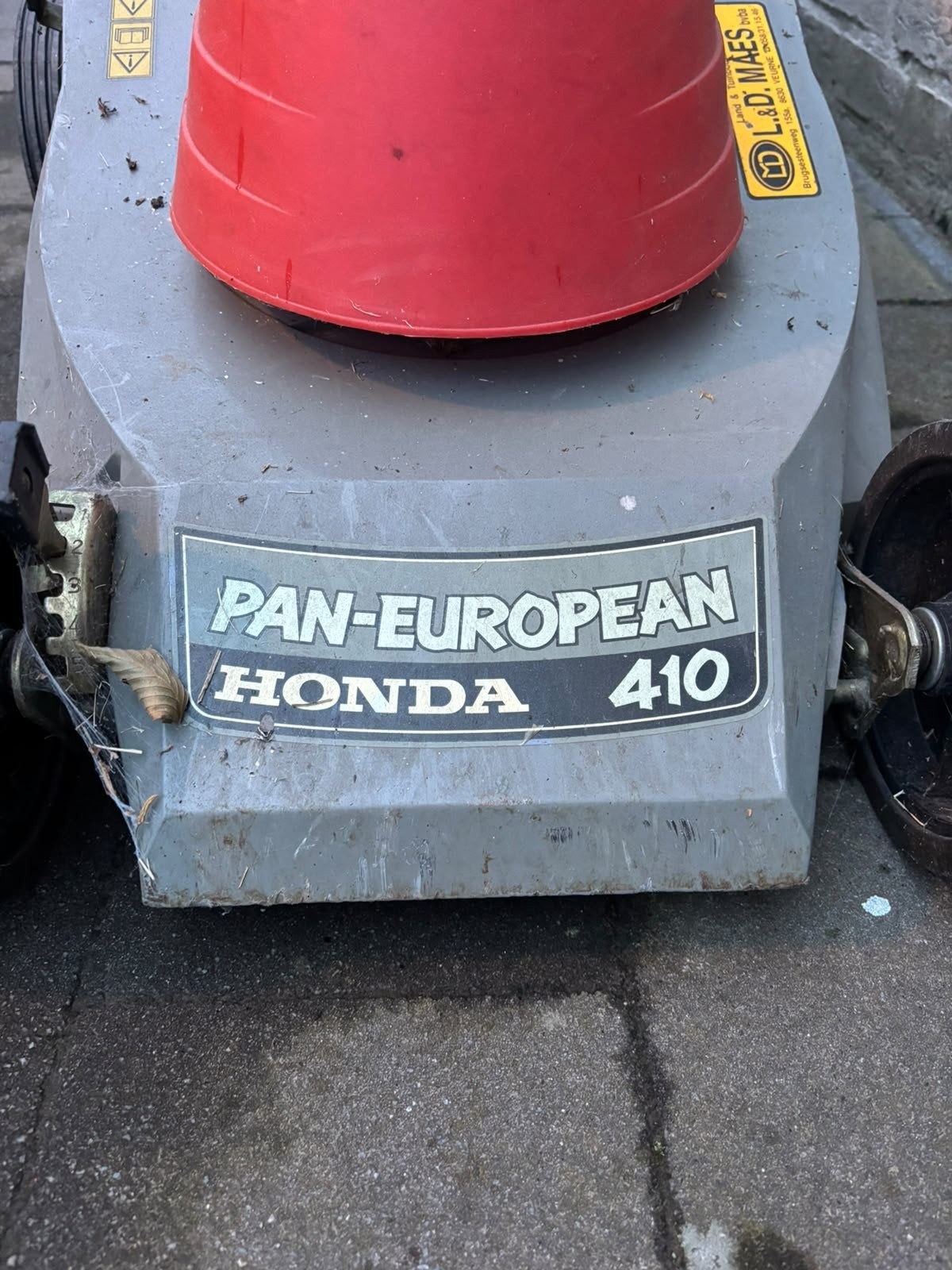 Honda 410, Tuin en Terras, Ophalen