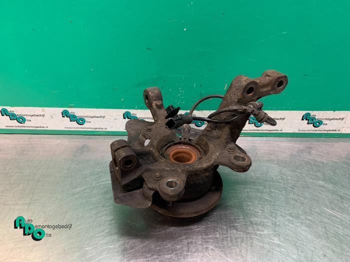 Joint avant gauche d'un Renault Clio (Clio 3 06-), Renault, -, 3 mois de garantie, Utilisé