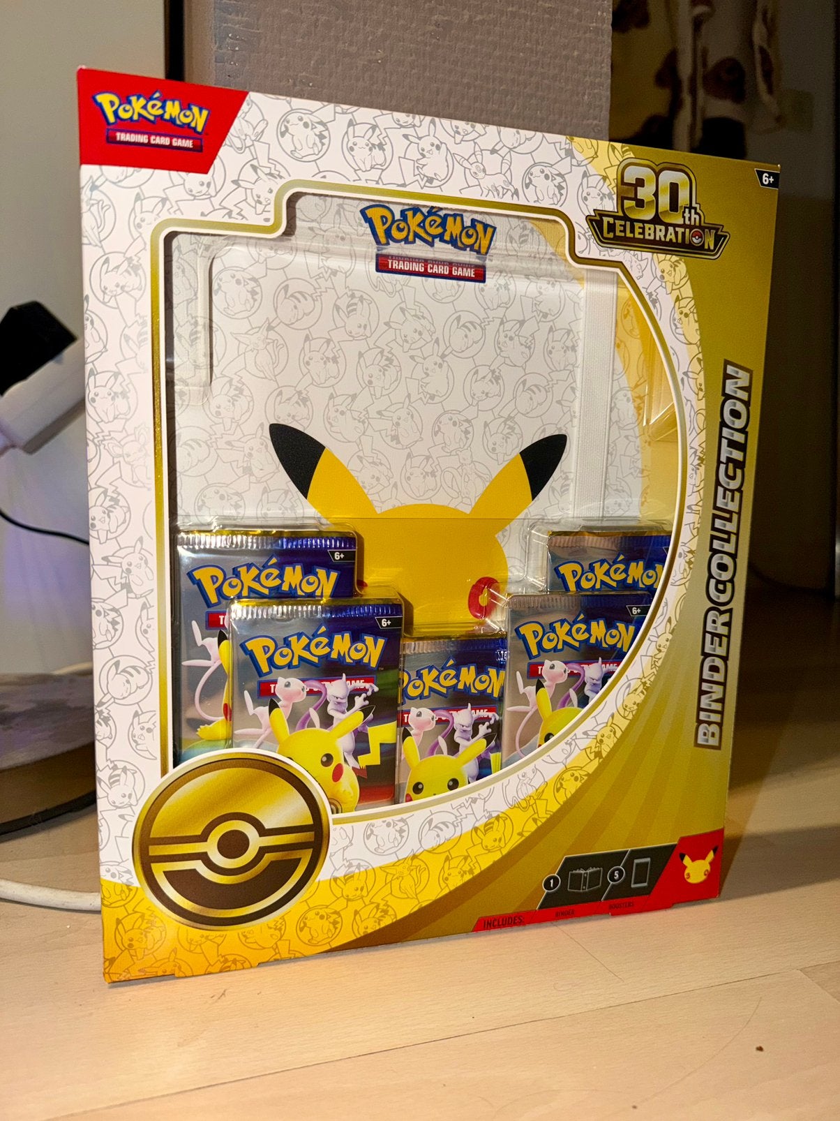Pokémon 30th Celebration Binder Collection, Ophalen, Nieuw, Booster