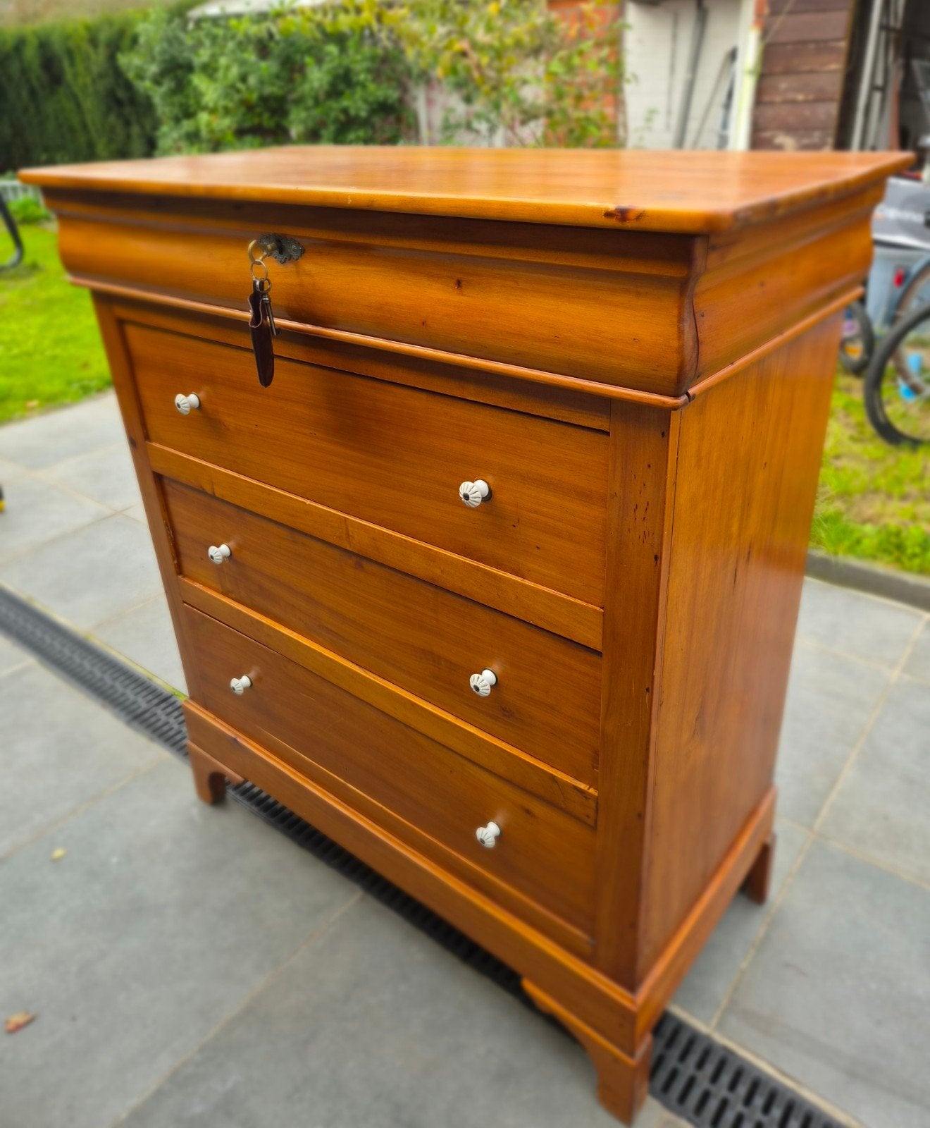 massief houten kast, Huis en Inrichting, Ophalen, Gebruikt, 100 tot 150 cm, 50 tot 100 cm