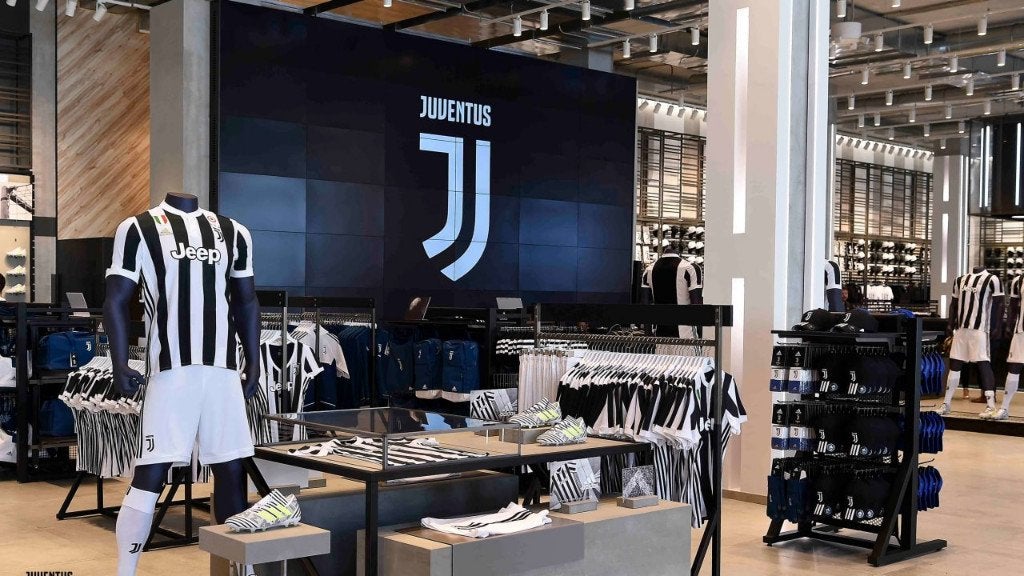 Plein de trucs sur la Juventus, Enlèvement ou Envoi, Comme neuf, Fanion ou Écharpe