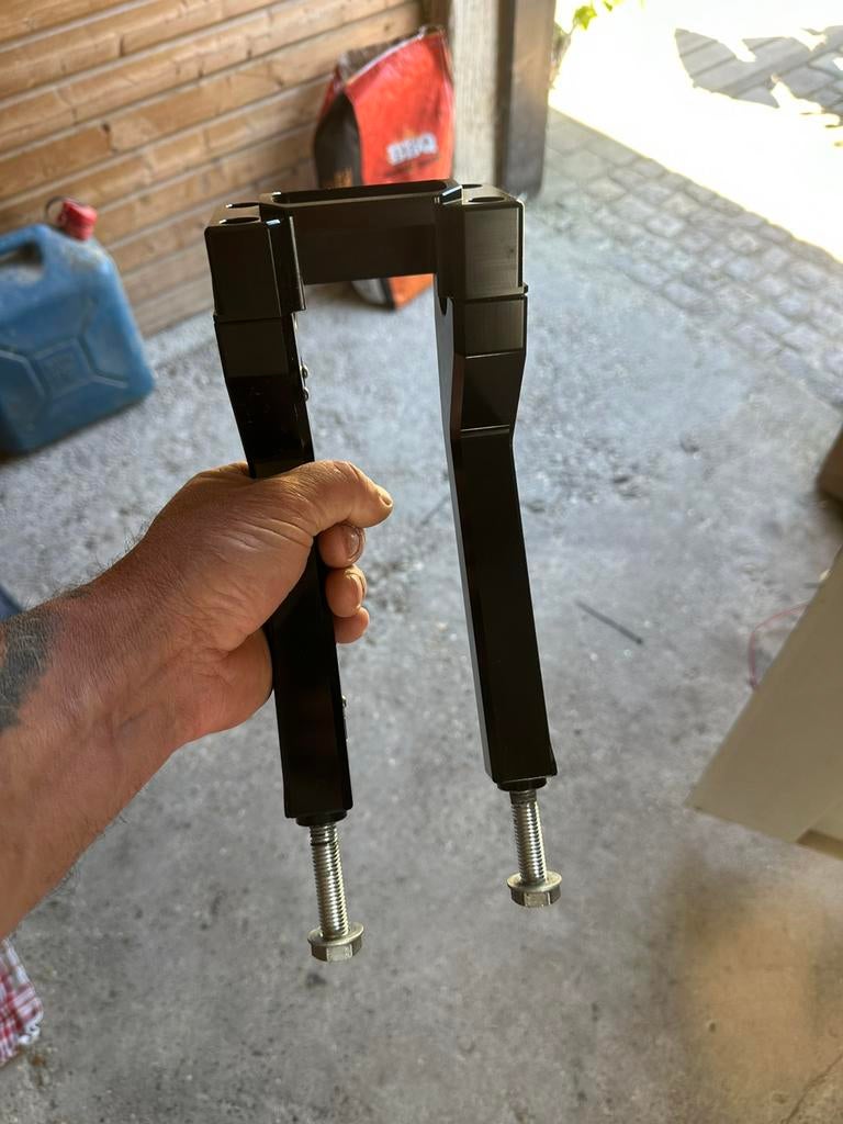 Hogere risers harley lowrider s/st, Ophalen of Verzenden