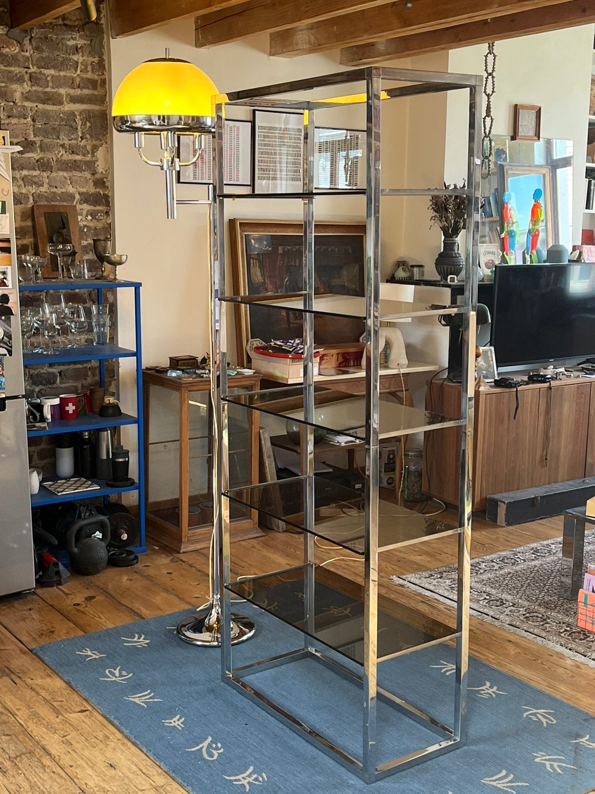 Étagère chrome et verre fumé des 70s, Maison & Meubles, Enlèvement, Comme neuf