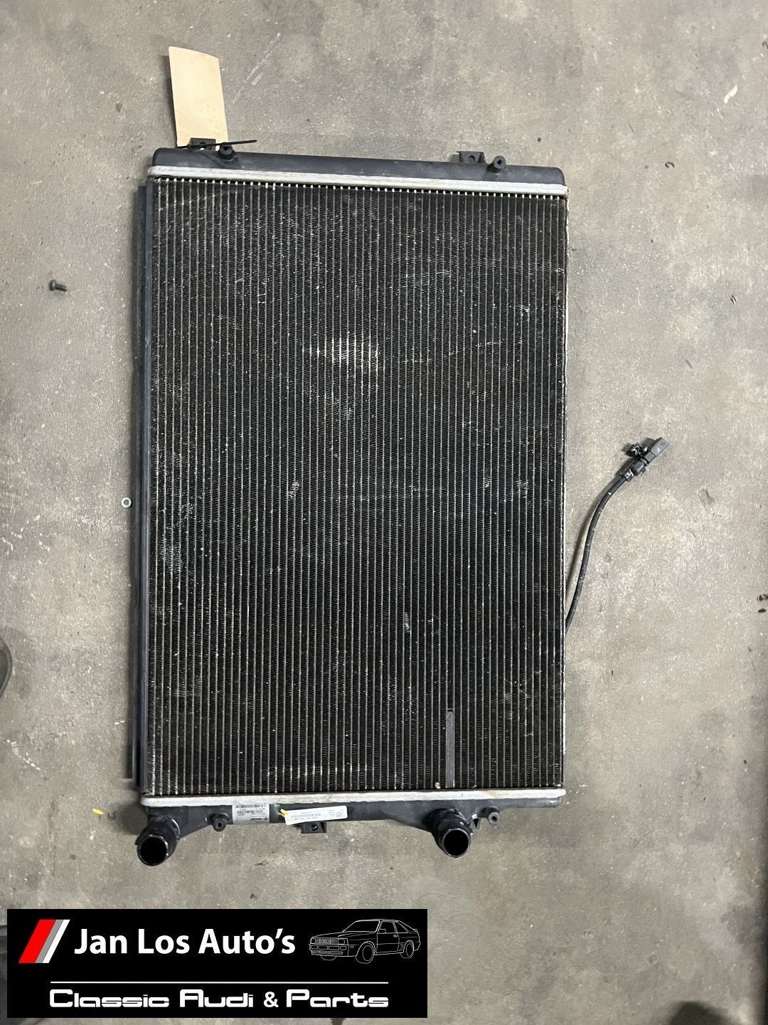 Audi A3 Vw Golf radiateur, -, Origine de la pièce connue, Audi, Utilisé