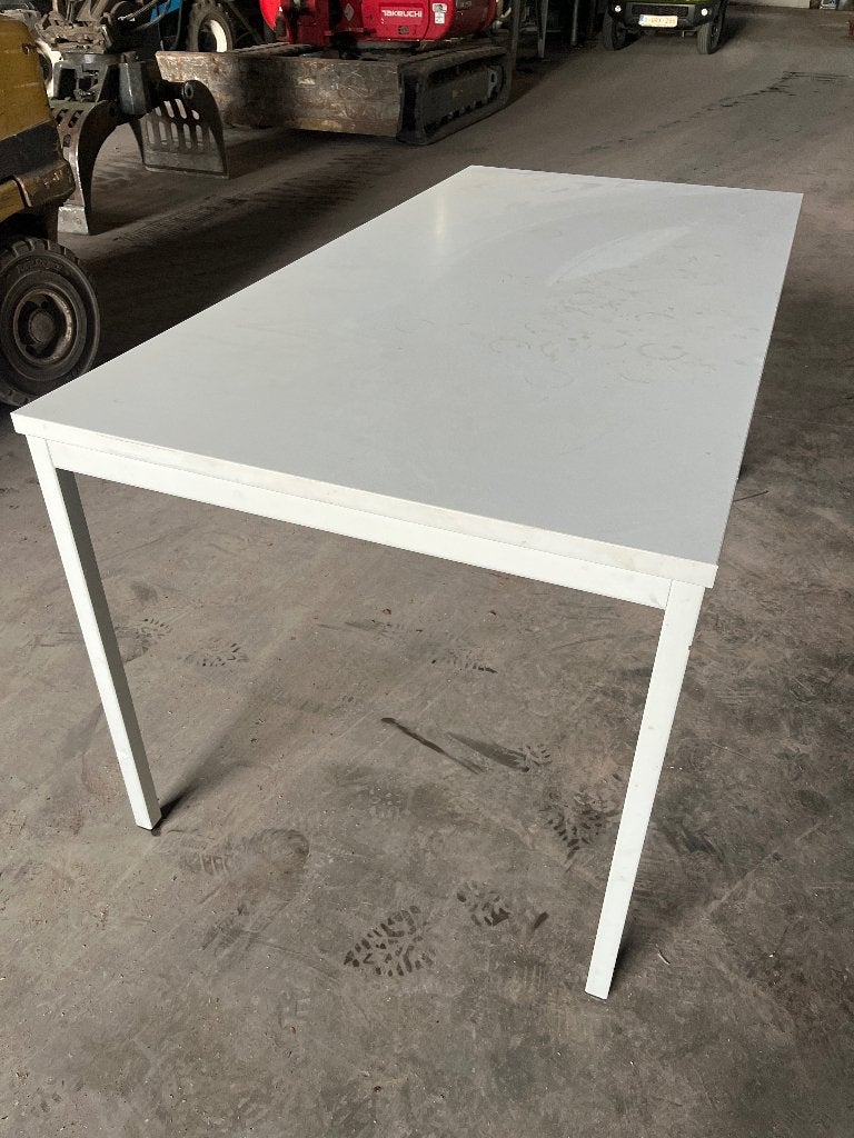 Tafel, Ophalen, Gebruikt