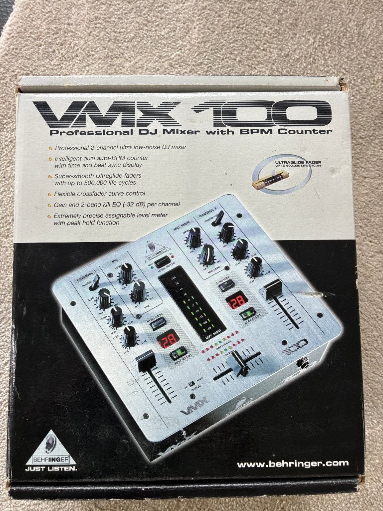 Behringer VMX 100 mengtafel, Enlèvement, Utilisé, Moins de 5 canaux, Entrée micro