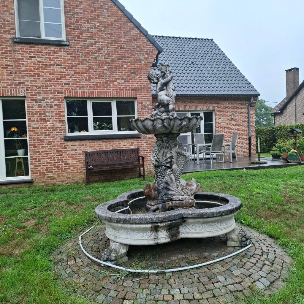 Fontein, Tuin en Terras, Ophalen, Gebruikt, Beton, Fontein