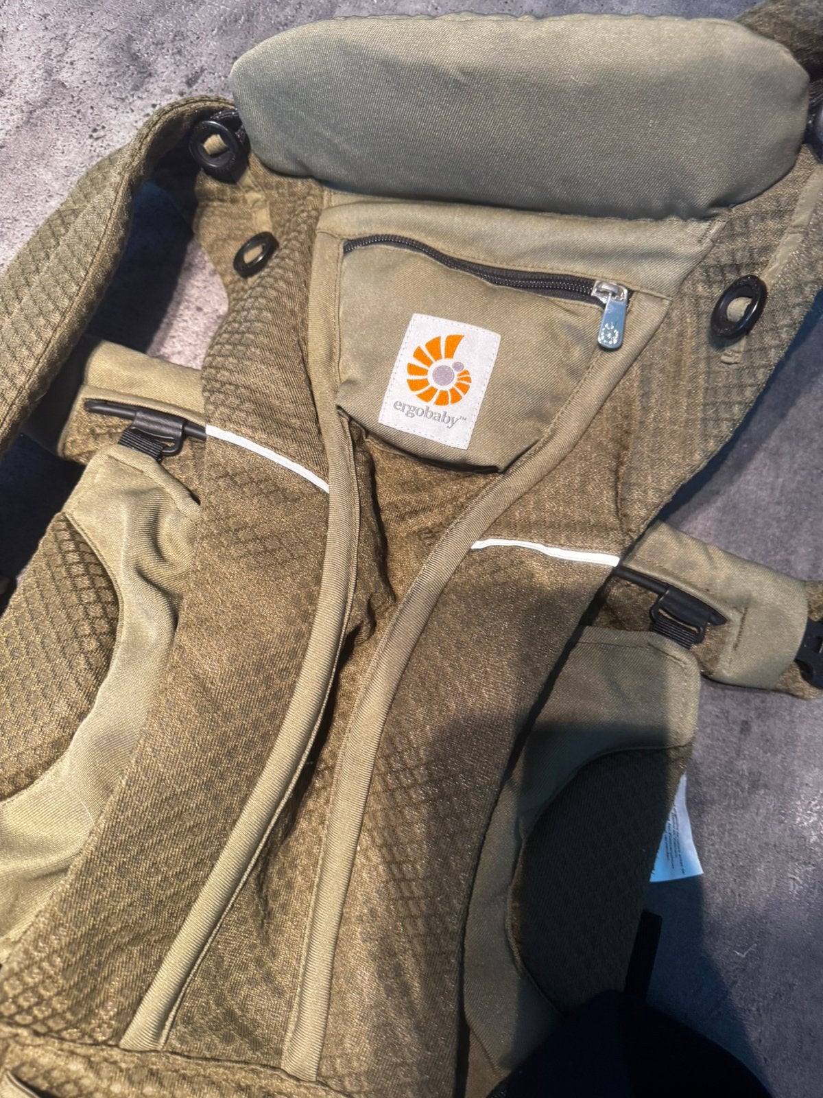 Draagzak ergobaby omni breeze, Ophalen, Zo goed als nieuw, Draagzak