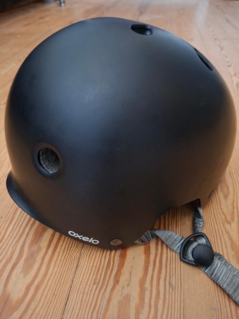 oxelo helm, Fietsen en Brommers, Fietsaccessoires | Fietshelmen, Ophalen