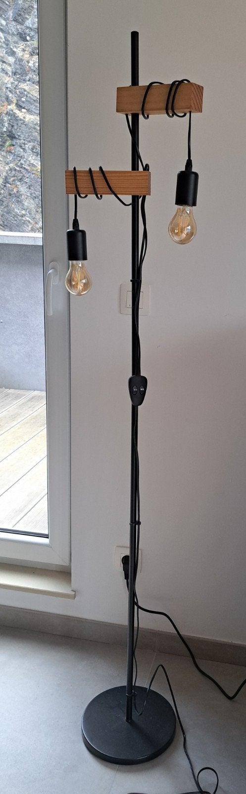 Lampadaire design industriel bois & noir – 2 LED dimmables a, Enlèvement, Bois