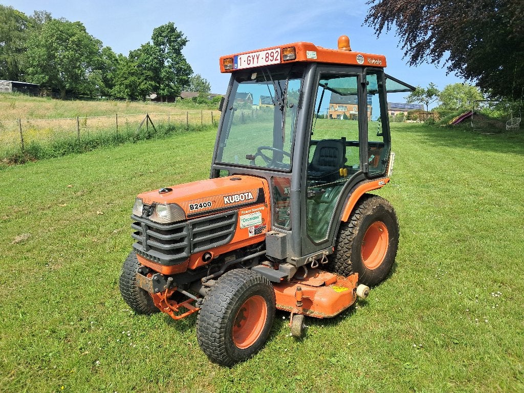 Kubota b2400 met maaidek, Enlèvement, Utilisé, Jusqu'à 2500