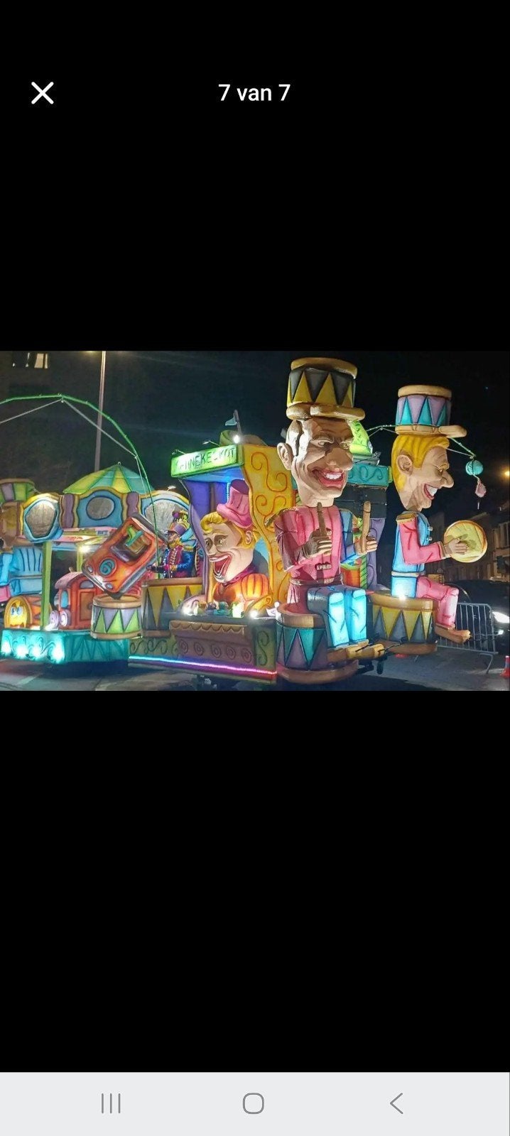Carnavalwagen, Ophalen