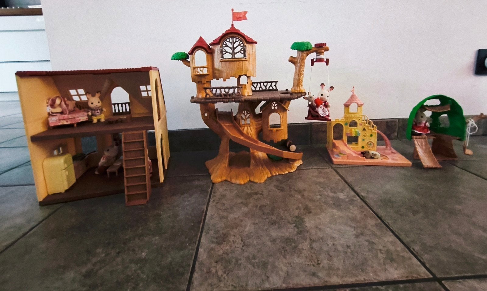 Sylvanian families, Collections, Enlèvement, Comme neuf, Maison de poupées