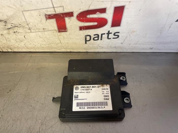 Handrem Module van een Volkswagen Tiguan, Gebruikt, -, Volkswagen, -