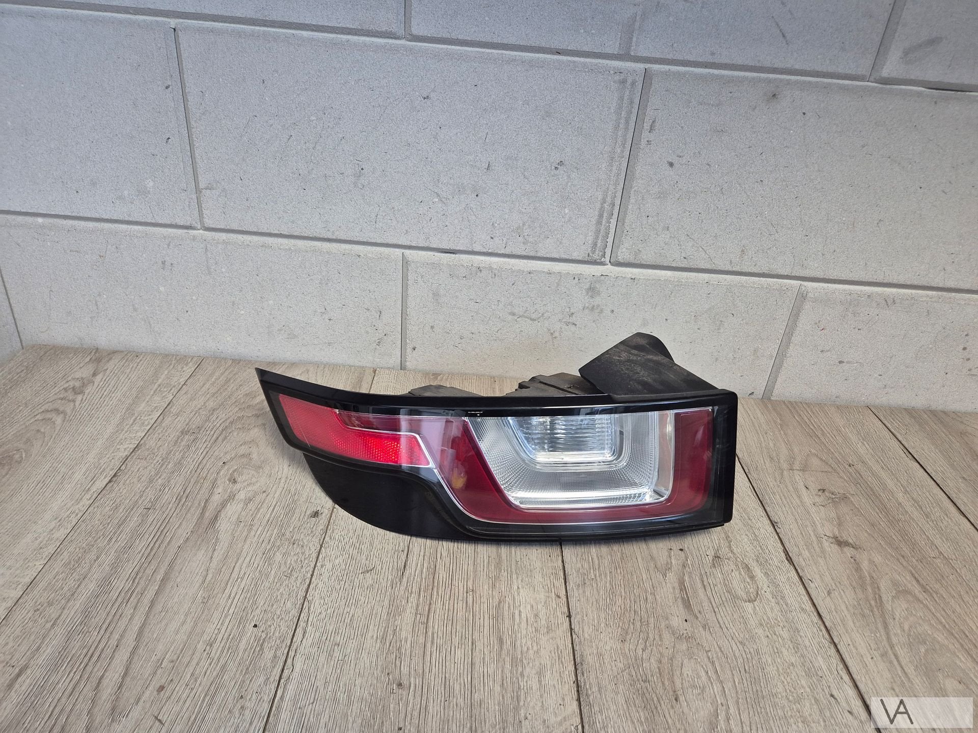 Achterlicht links van Range Rover Evoque facelift €200, -, -, Ophalen of Verzenden, -