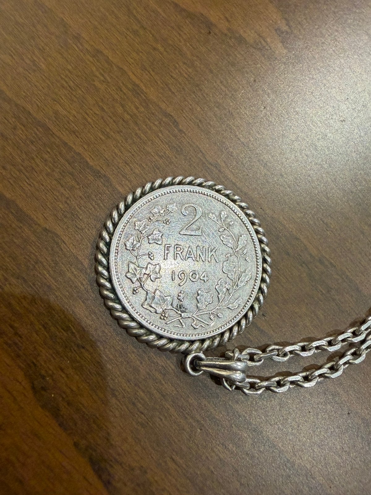 Zilver ketting een oude munten LEOPOLD II KONING, Bijoux, Sacs & Beauté, Bracelets à breloques, Enlèvement, Comme neuf, Argent