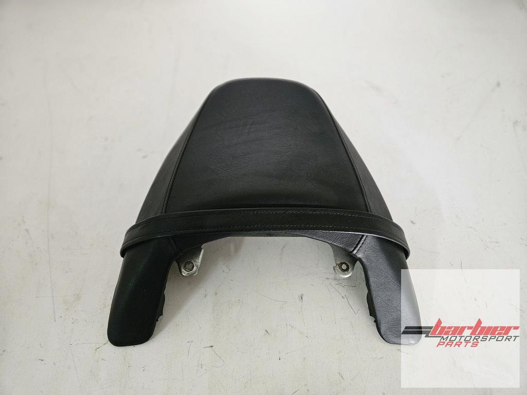 Suzuki VZR1800 M1800 Intruder Pillion Seat Pillion Passenger, Motoren, Gebruikt, -, -, Ophalen of Verzenden