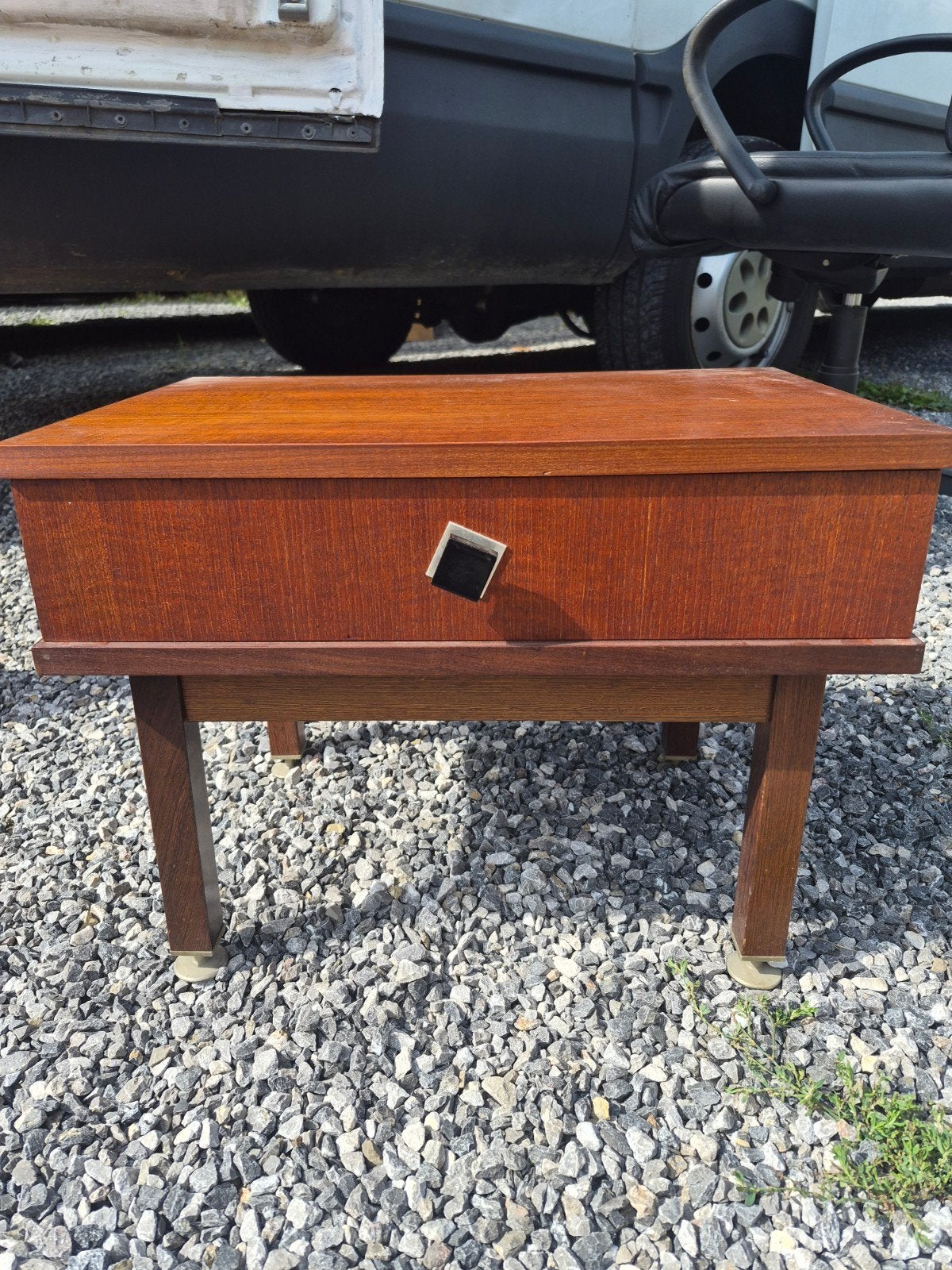 chevet vintage en placage teck années 1960, Enlèvement