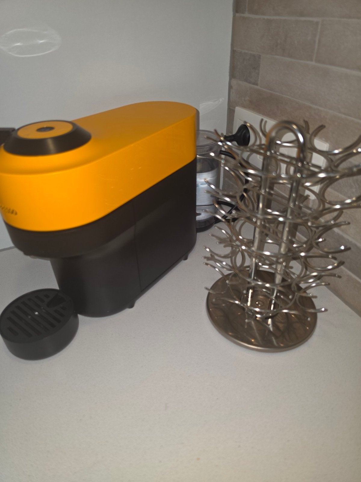 Nespresso Vertuo Pop, Ophalen