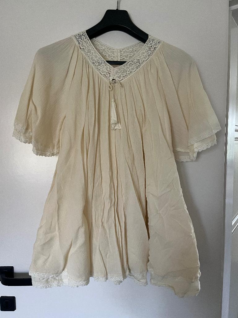 Beige Twinset kleed, Kinderen en Baby's, Ophalen, Meisje, Zo goed als nieuw, Jurk of Rok