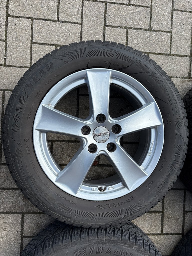 Jantes 17' pour Hyundai Tucson / Kia Sportage + pneus hiver, Autos : Pièces & Accessoires, Pneus hiver, Véhicule de tourisme, Enlèvement