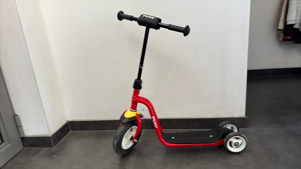 Step Puky rood heel goeie staat, Fietsen en Brommers, Steps, Ophalen, Zo goed als nieuw, Gewone step